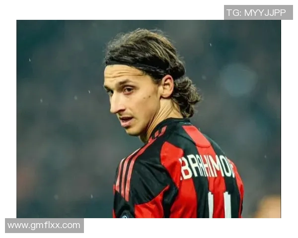 足球场上的邪魅一笑 探秘球星颜值与魅力背后的秘密 足球场上的邪魅一笑 探秘球星颜值与魅力背后的秘密