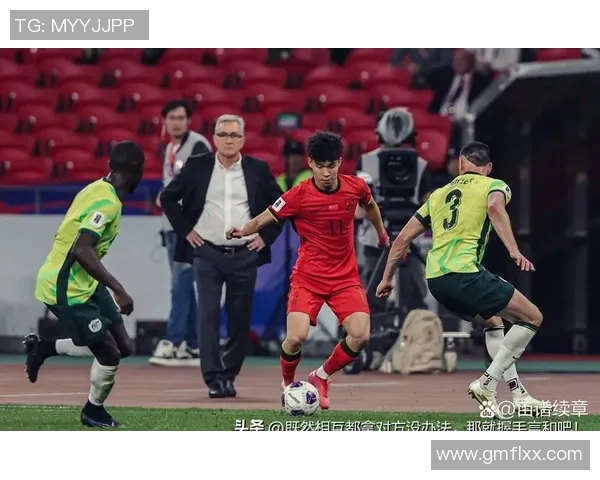 中国足球国际球星排名解析 中国球员在世界舞台的表现与影响力 中国足球国际球星排名解析 中国球员在世界舞台的表现与影响力